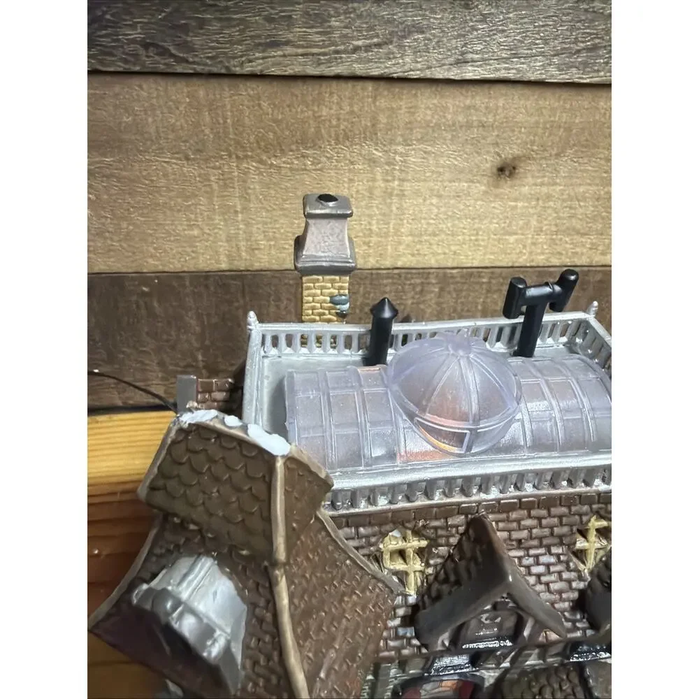 Lemax Spooky Town Halloween Alford Mansion Illuminated Haunted House-flaws